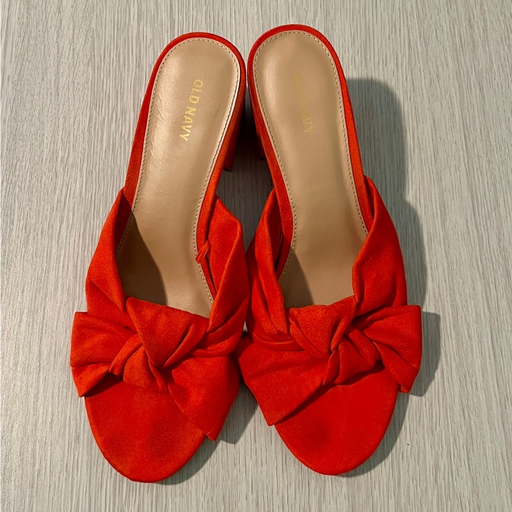 Red Suede Knot Block Heel